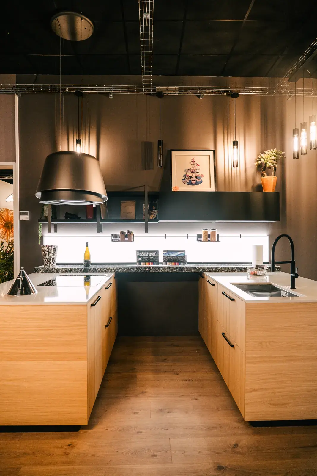 Cuisine showroom – showroom CENZA ES DECO DESIGN Auxerre Cuisine showroom – showroom CENZA ES DECO DESIGN Auxerre